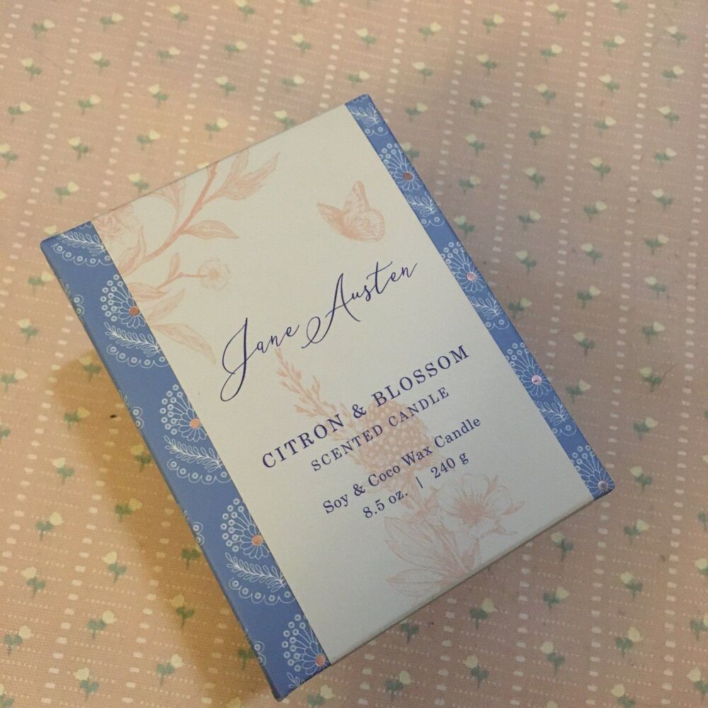 Jane Austen Citron & Blossom scented candle Soy and Coco wax candle 8.7 oz 240 g